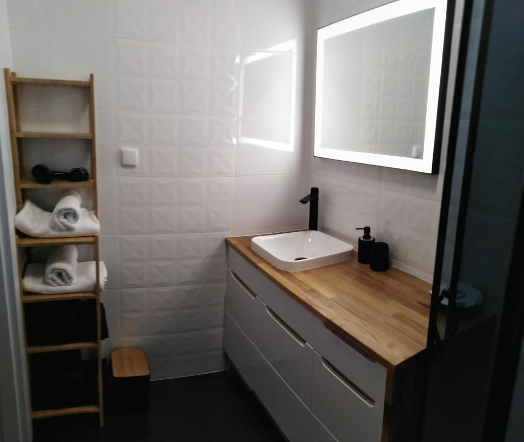 Apartament Joanna Sanok Eksteriør bilde